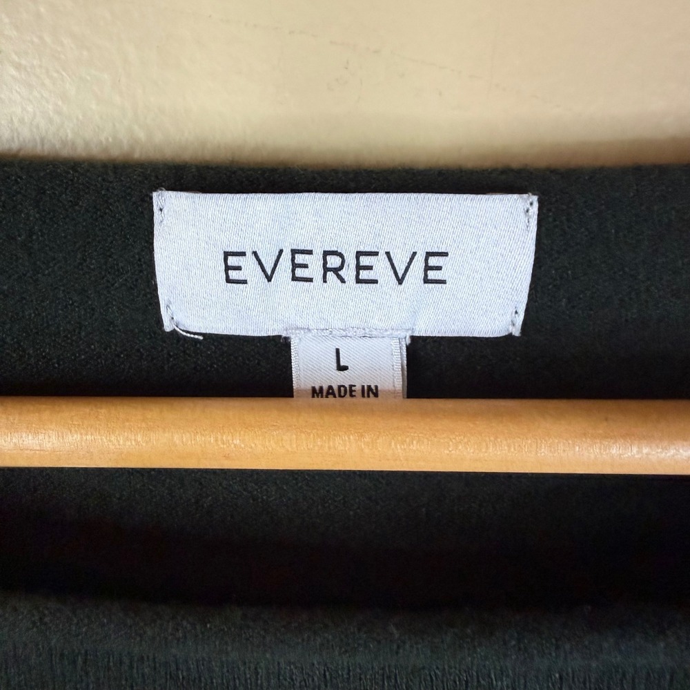 Evereve Lessie Off Shoulder Dark Green Soft Long Sleeve Sweater Size Large - Picture 4 of 11
